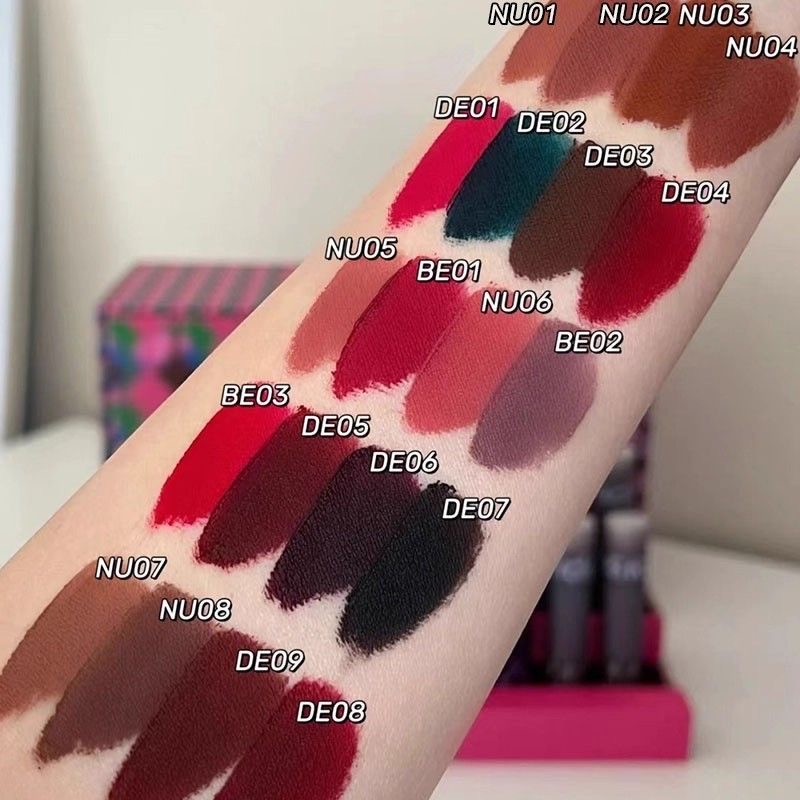 Rossetto Opaco Kaleidos Velvet - Matte Velvet Lip Tint Long Lasting recensione e prezzo