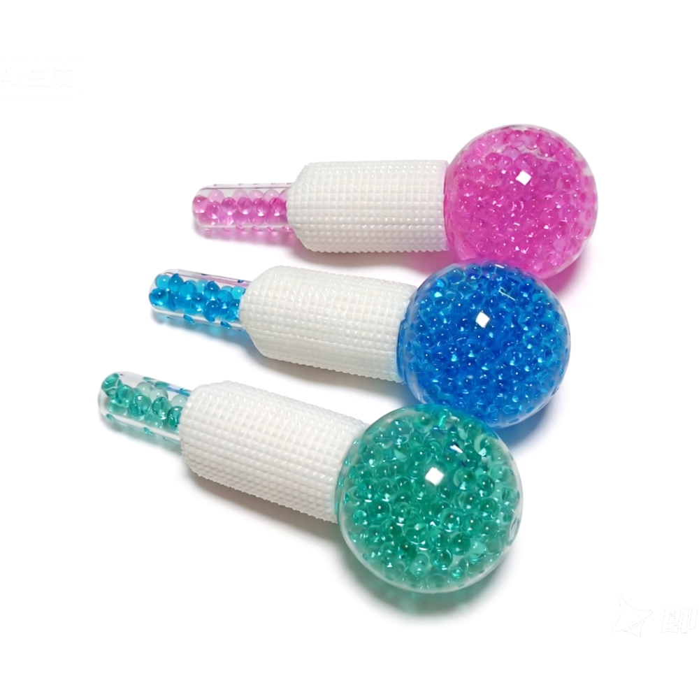 2 sfere di ghiaccio per massag - Face Ice Roller Puffiness recensione e prezzo