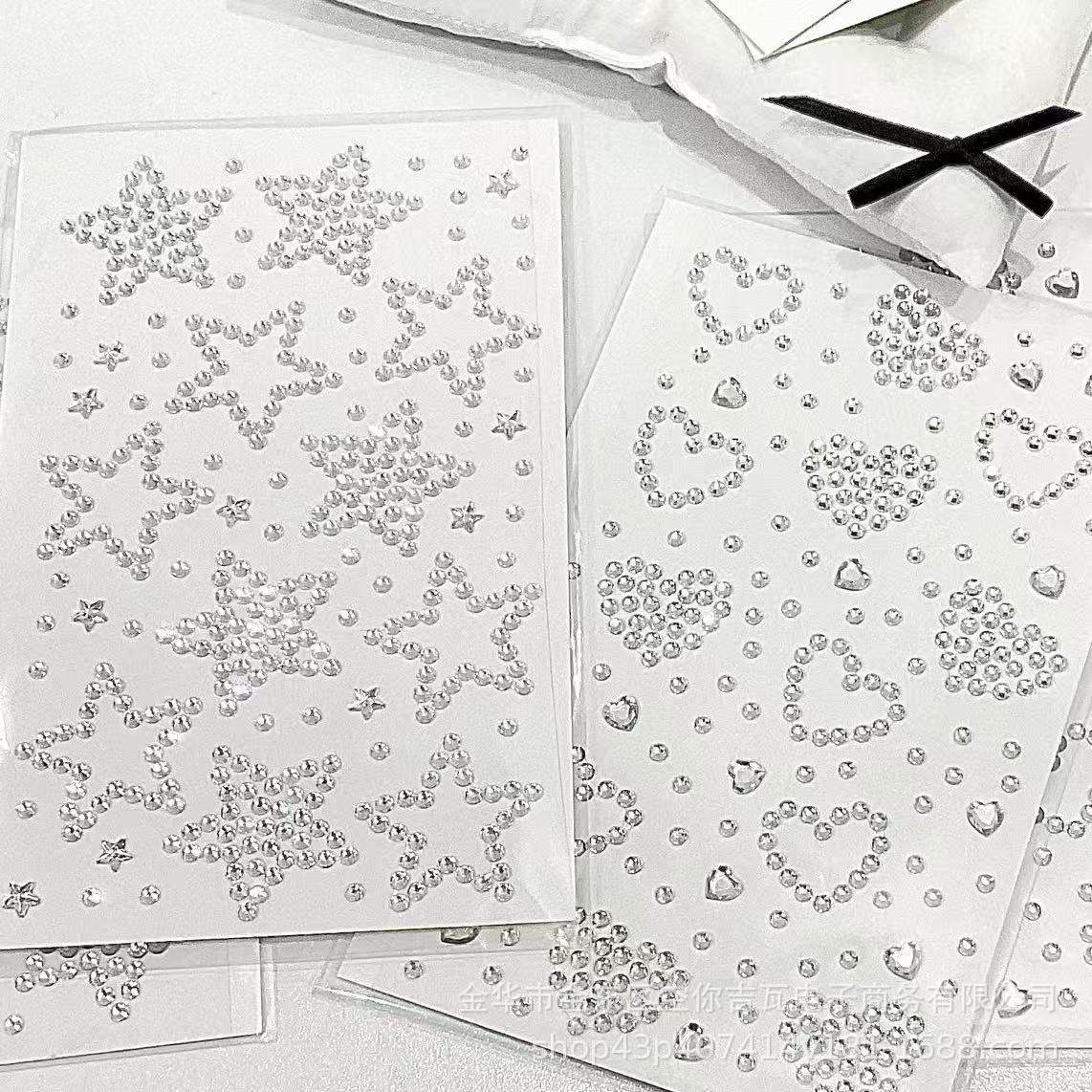 Adesivi a Forma di Cuore con S - Nail Art recensione e prezzo
